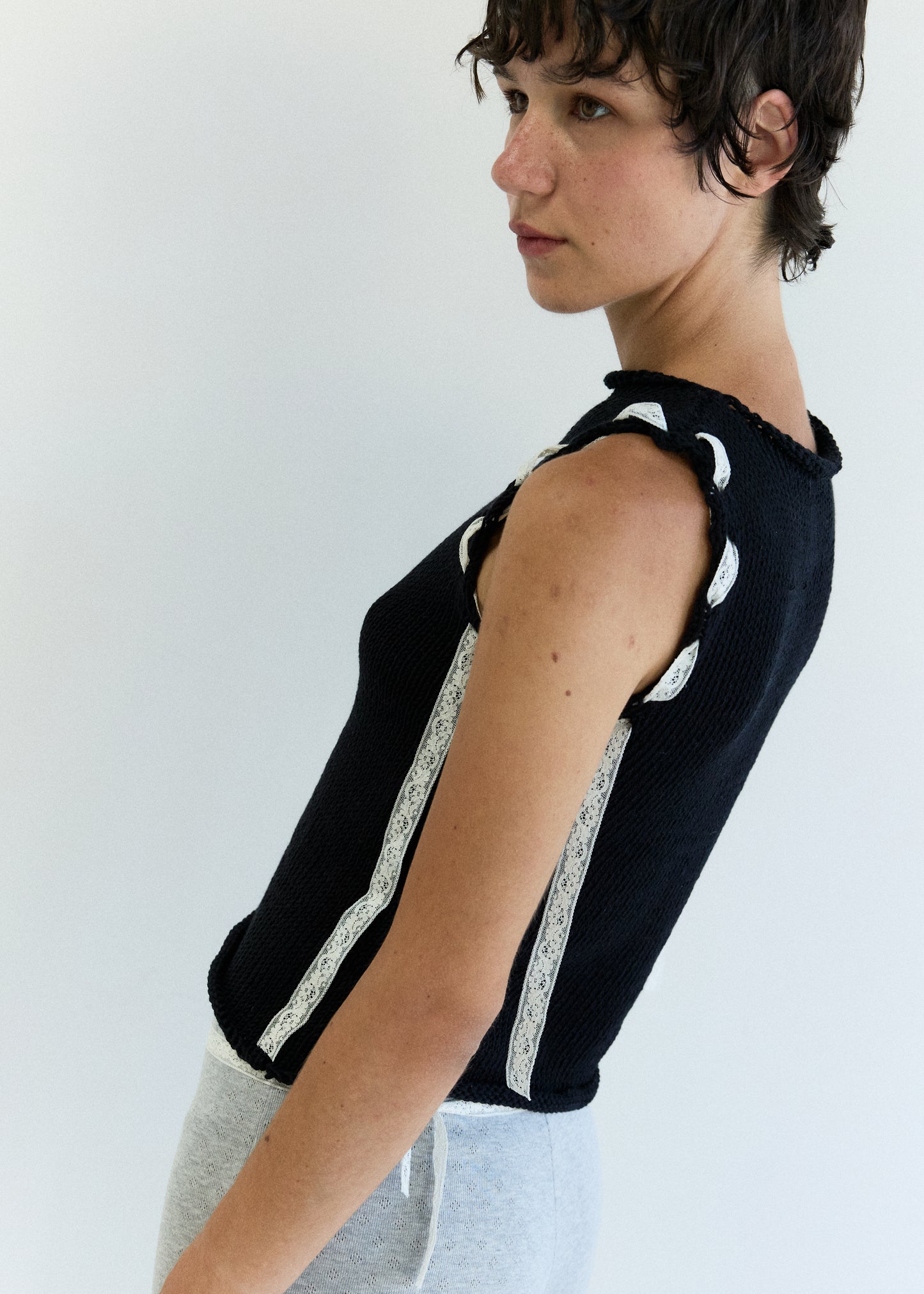 Carmen tank top / Ink black